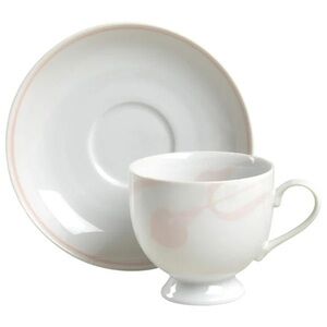 Mikasa Footed Cup & Saucer Set Classic Flair Peach
by MIKASA